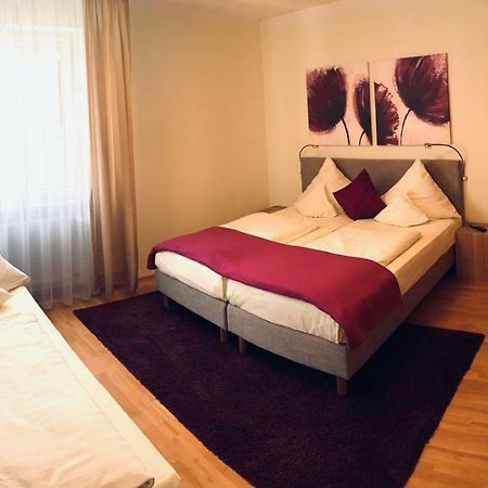 Hotel Restaurant Weihenstephaner Stuben Landshut Cameră foto