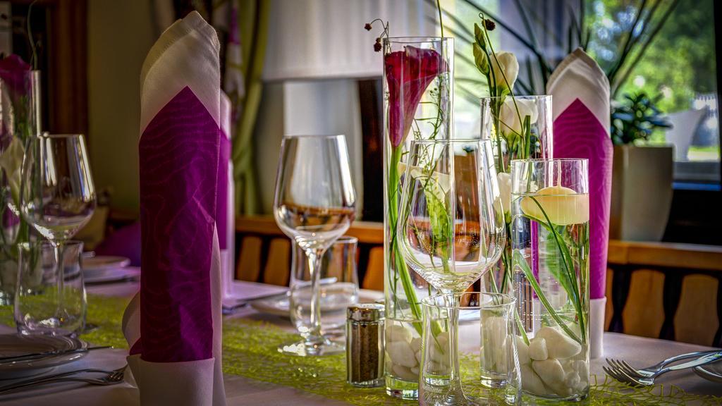 Hotel Restaurant Weihenstephaner Stuben Landshut Exterior foto